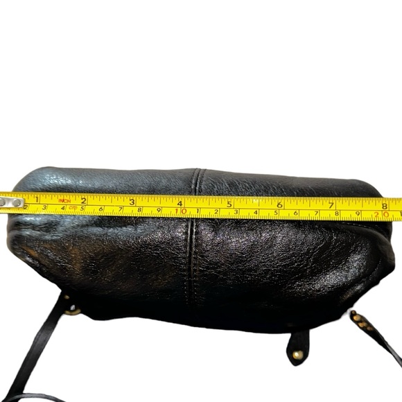 Coach Ashley Python, Pleated Black Leather Swingpack, Crossbody Purse Bag Zipper - Picture 15 of 16